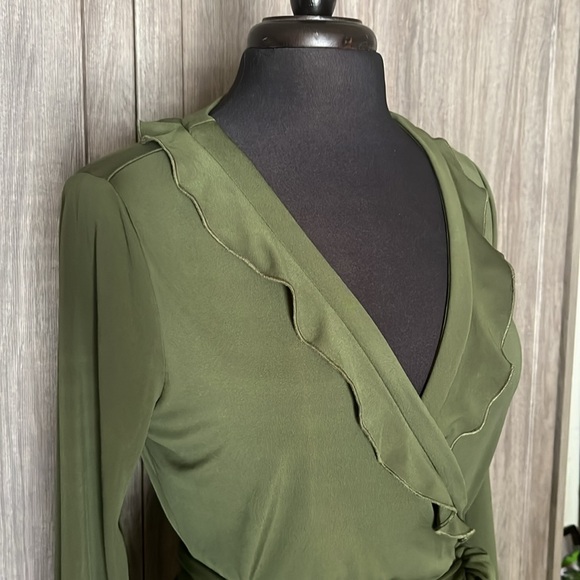 Ann Taylor Wrap Dress - Picture 5 of 13